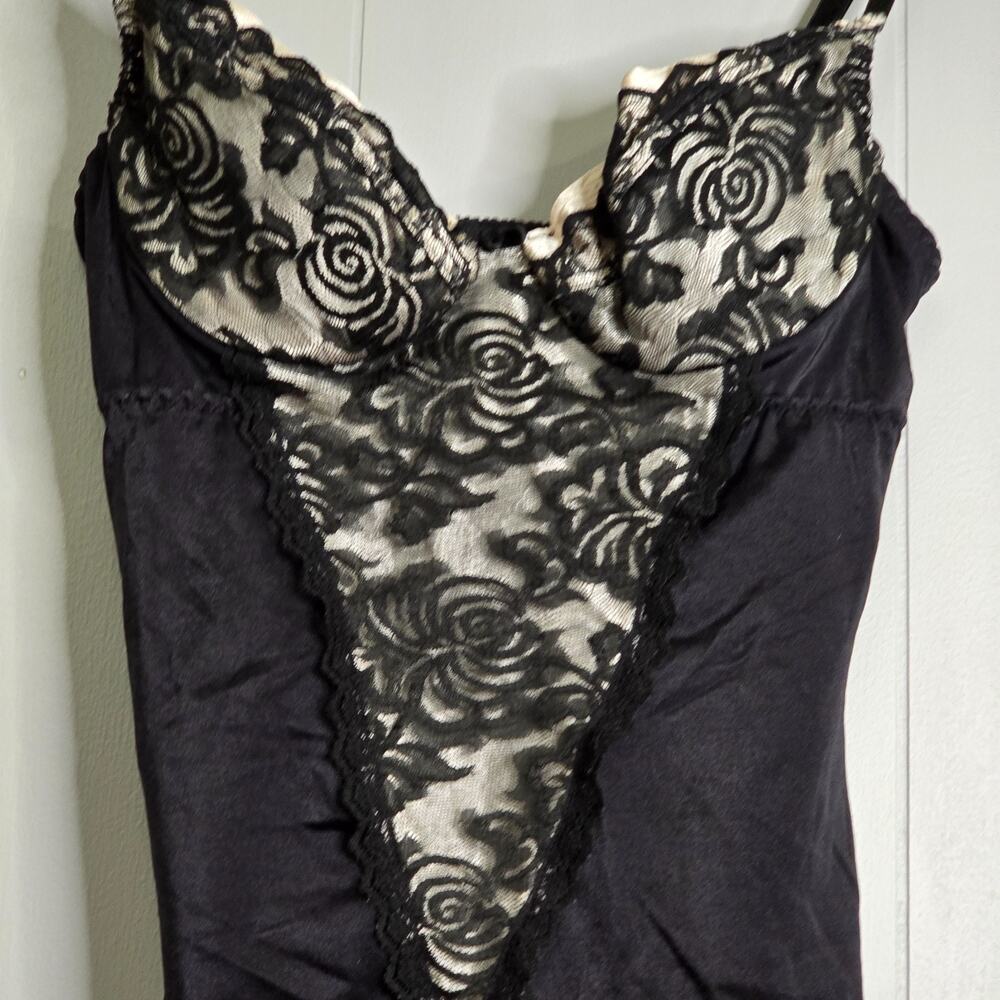 Frederick’s of Hollywood Black Lace‎ Satin Slip Dress 34C Lingerie Goth Boudoir